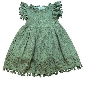 2Bunnies Lace Flutter Sleeve Dress Kids Green Excellent Pom Pom Trim SIZE 2T